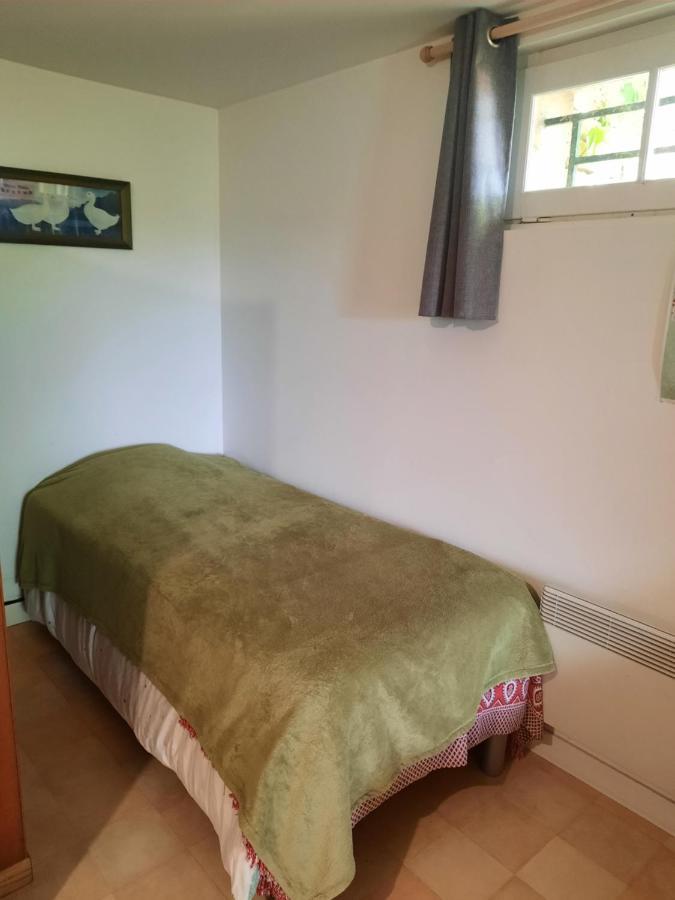 Les Coteaux De Planeze, Chambre Pour 2, 3 Ou Famille Nombreuse 2 Adultes 5 Enfants Et Jeunes Belmont-Bretenoux 外观 照片